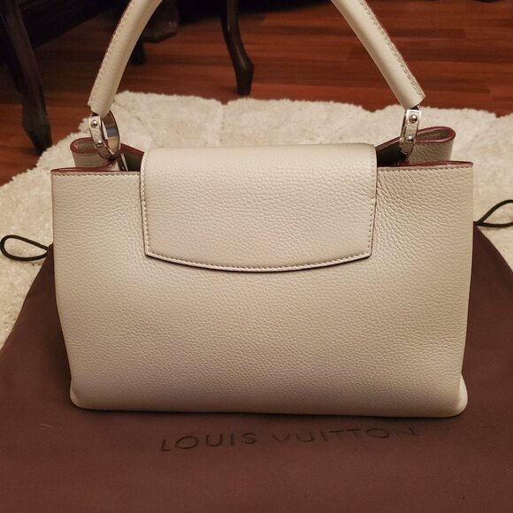 Louis Vuitton Capucines MM Bag, Light Cream/ Ivory, NEW - Picture 5 of 7
